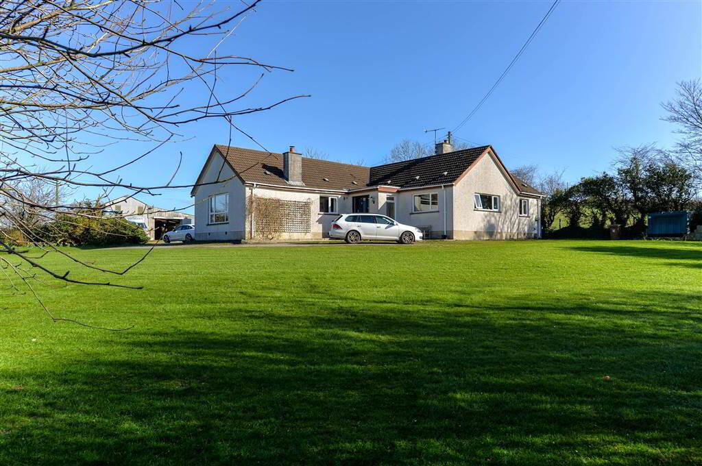 84 Ballygowan Road 3 of 38