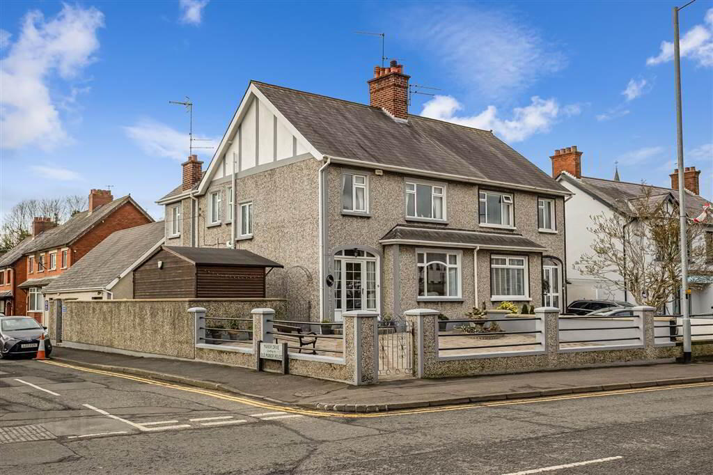 38 Hillsborough Road 2 of 39