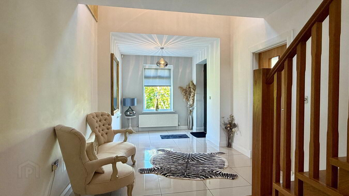 58 Tamnaghmore Road 2 of 43