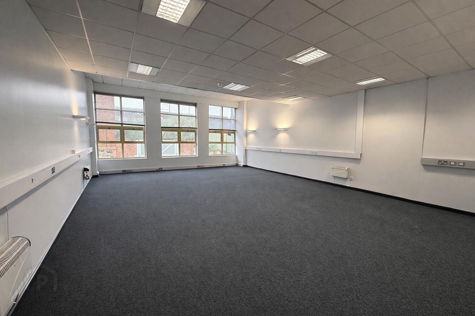 Twin Spires Complex, Hf7 155 Northumberland Street 1 of 1