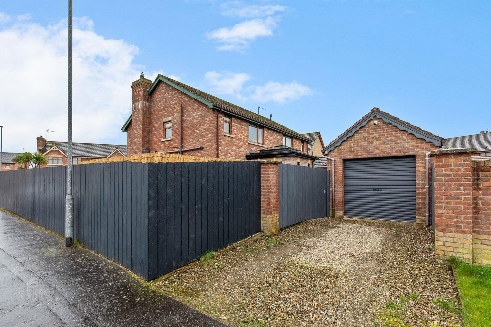 29 Stonebridge Green 28 of 28