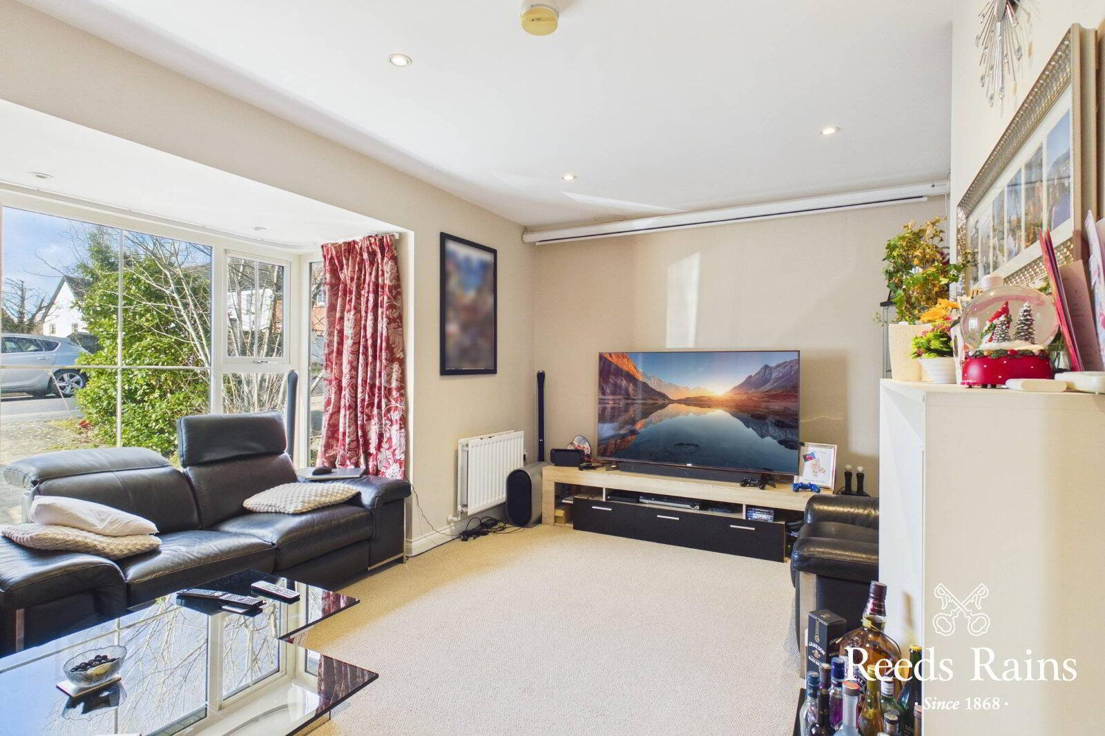 22 Coopers Mill Court 2 of 8