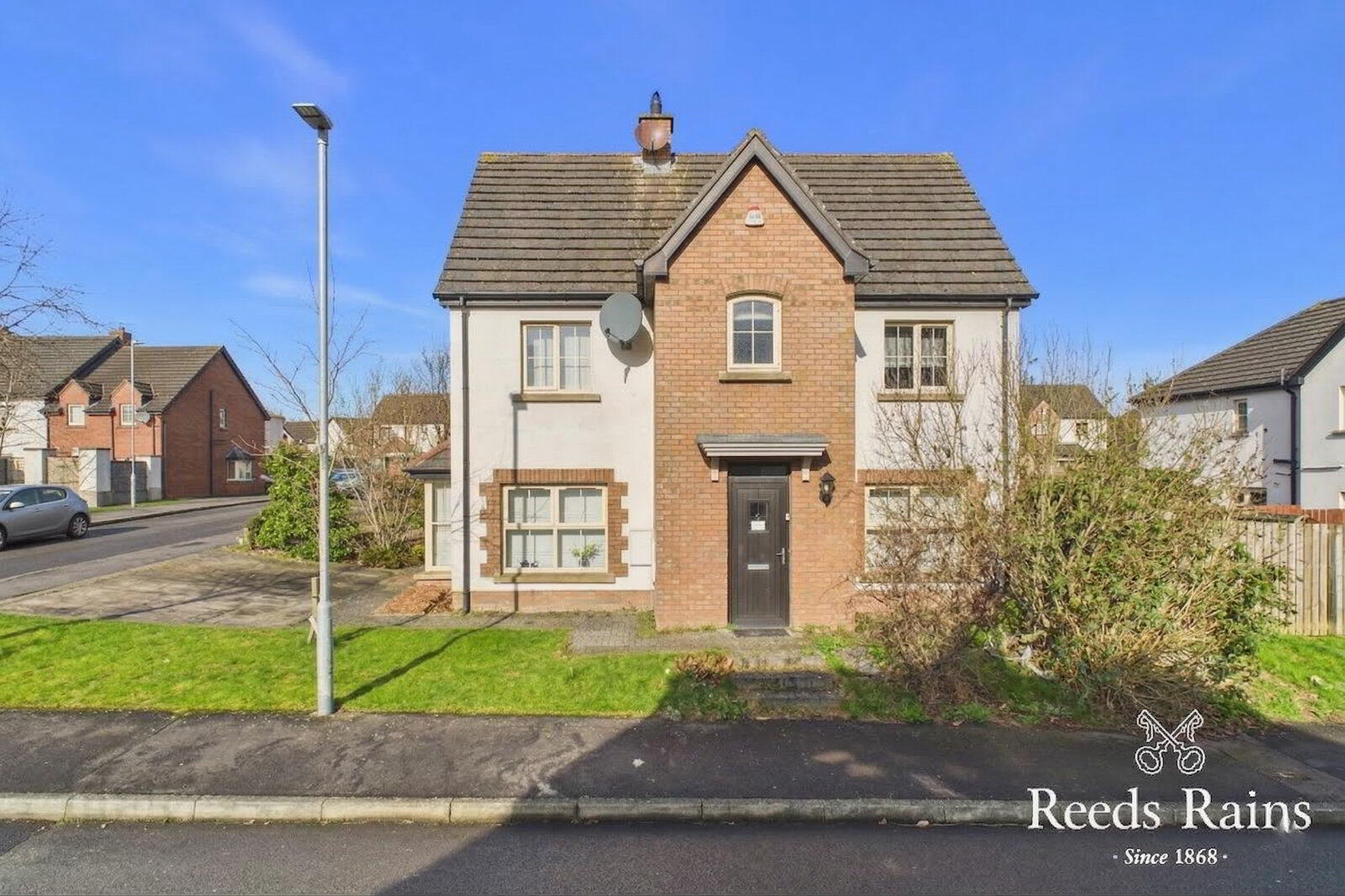 22 Coopers Mill Court 1 of 8