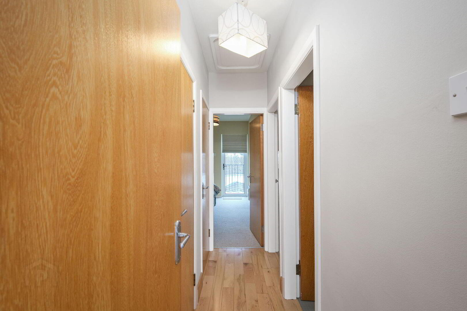 6 Dunsandel, 43 Beach Road 3 of 27