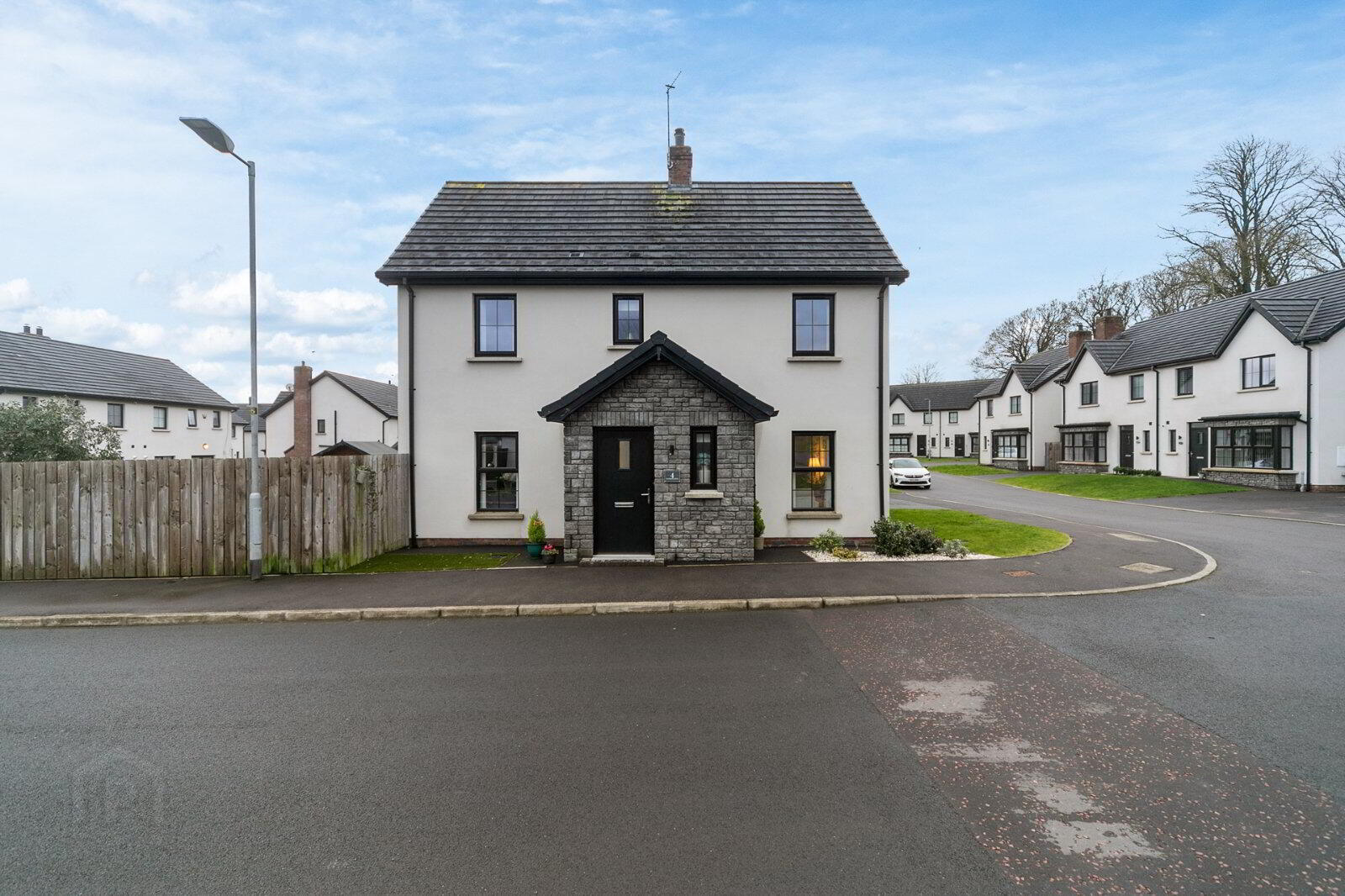 4 Blackrock Grove 1 of 31