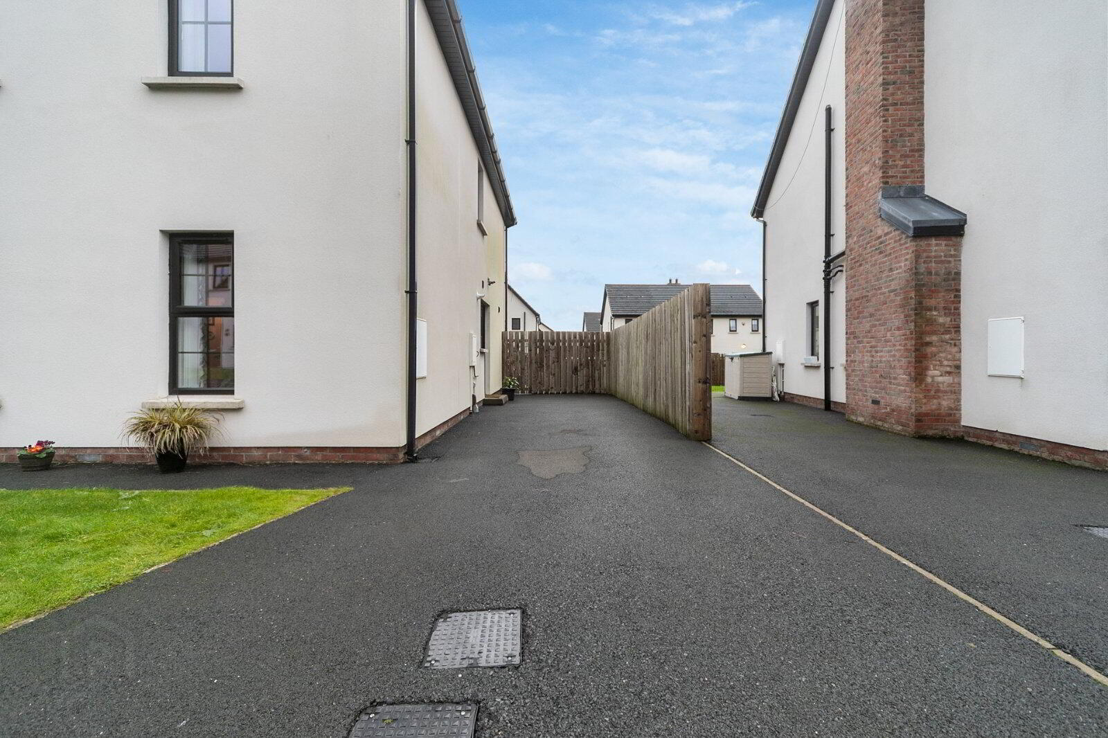 4 Blackrock Grove 30 of 31