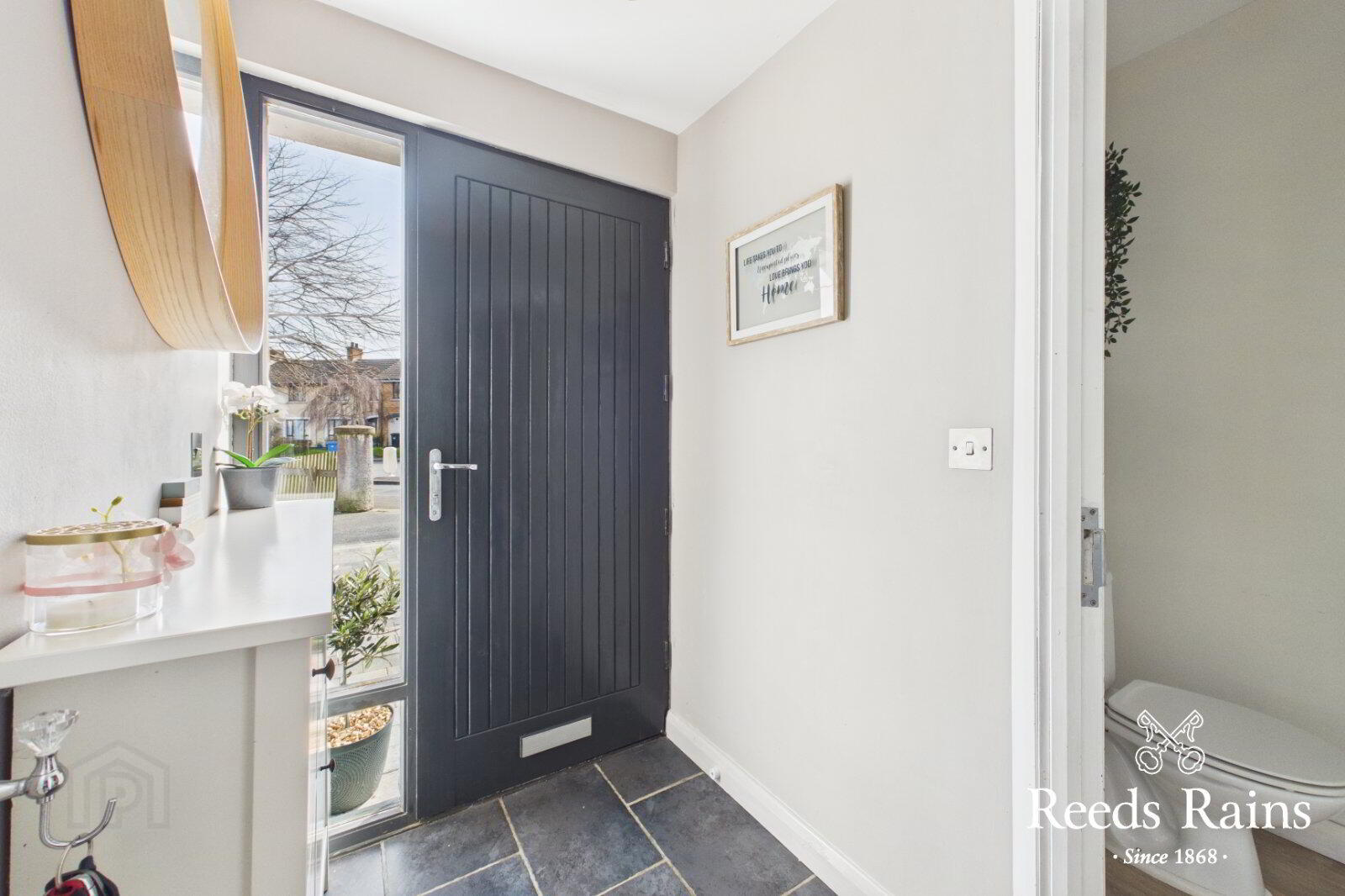25 Shaftesbury Road 3 of 40