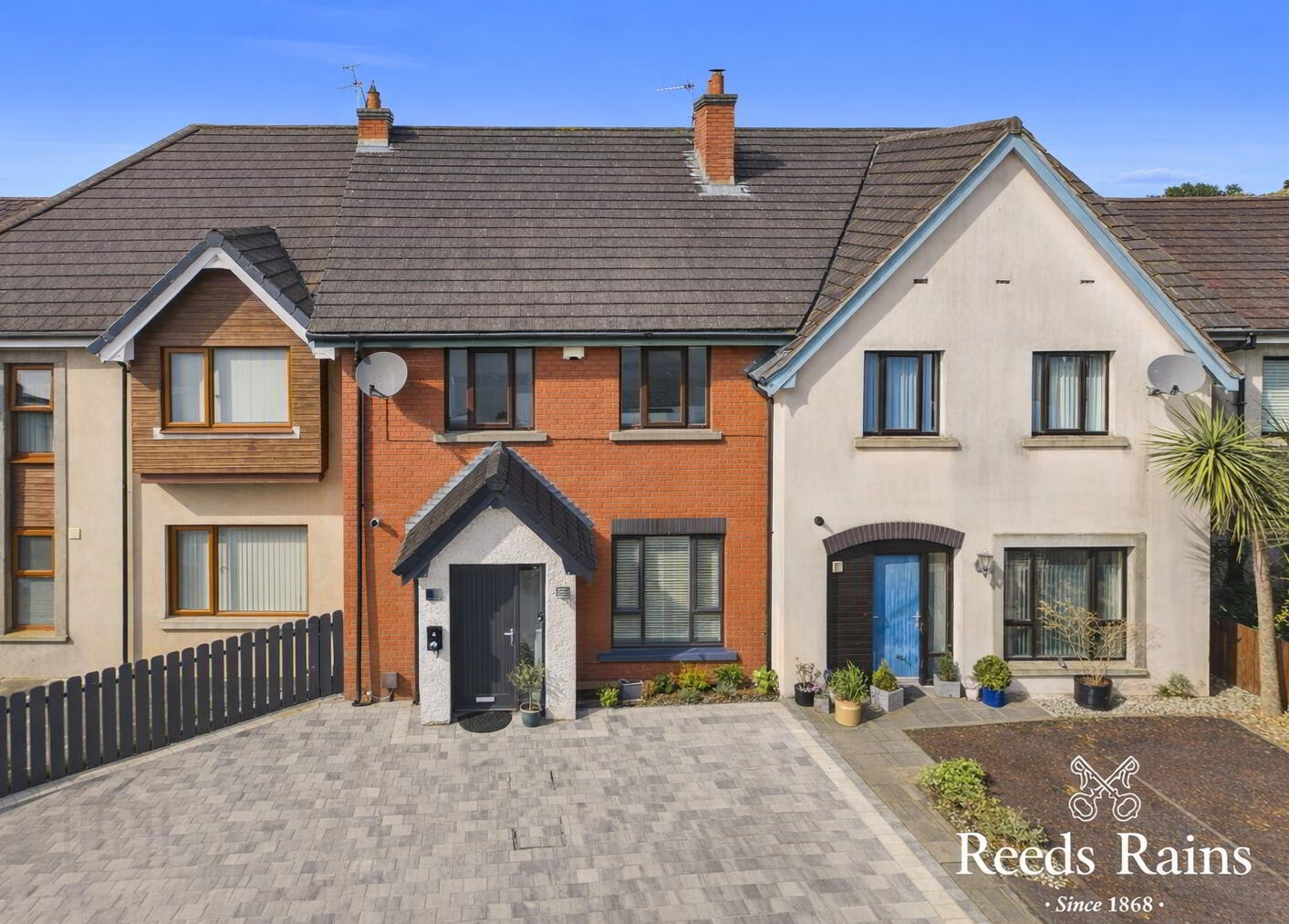 25 Shaftesbury Road 2 of 40