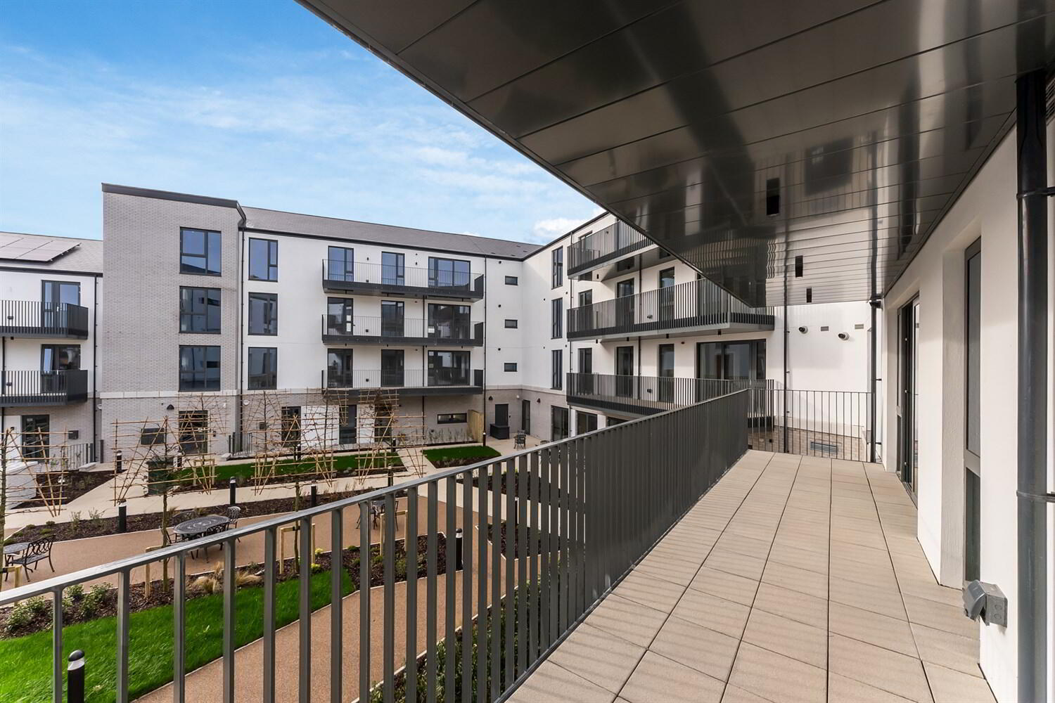 Apt 7, 10 Kings Hall Mews 17 of 18