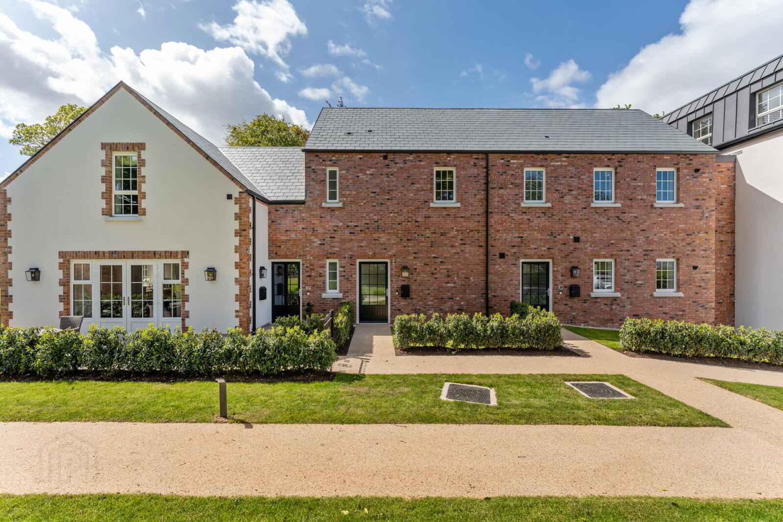 35 Cromlyn Wood 2 of 18