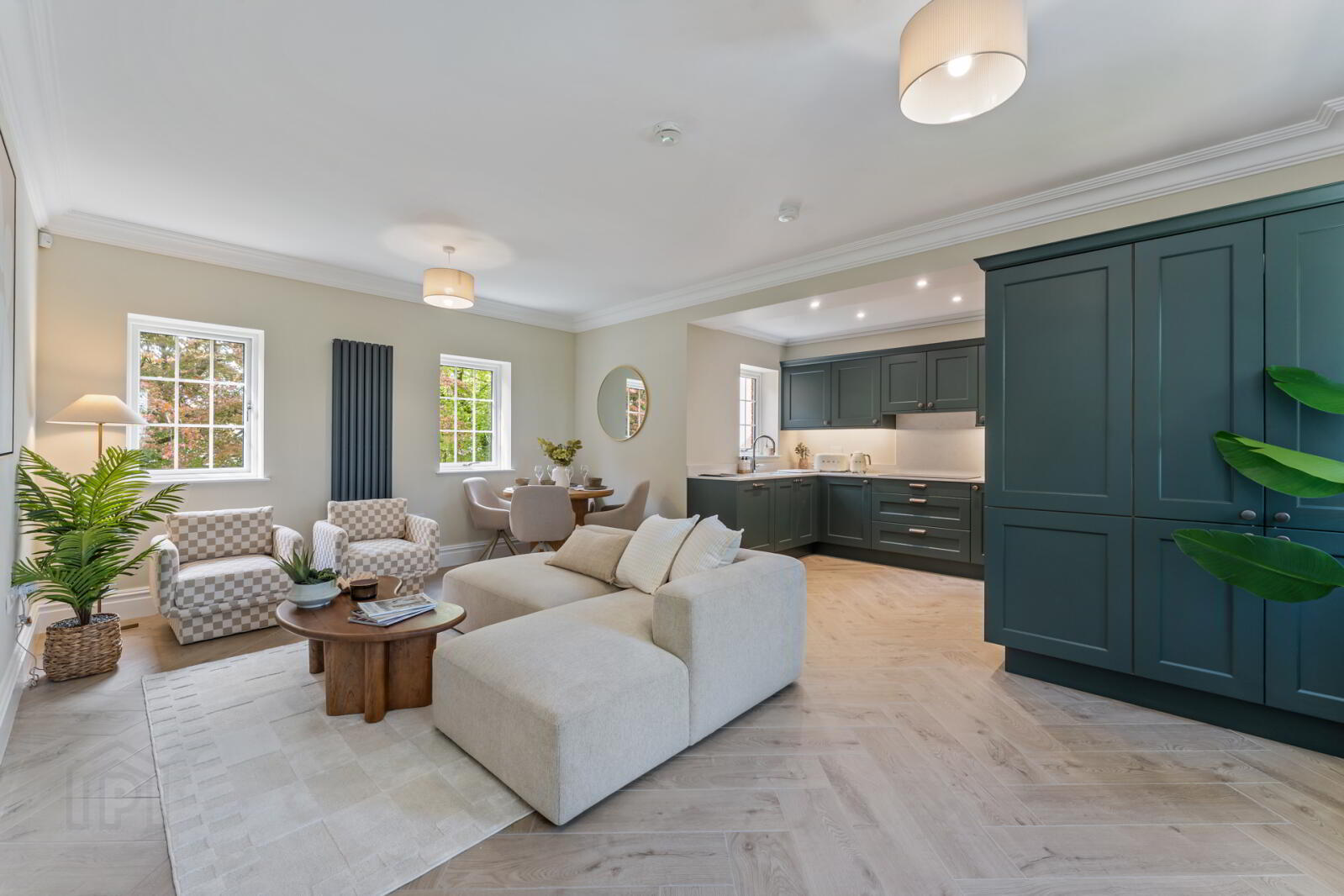 35 Cromlyn Wood 3 of 18