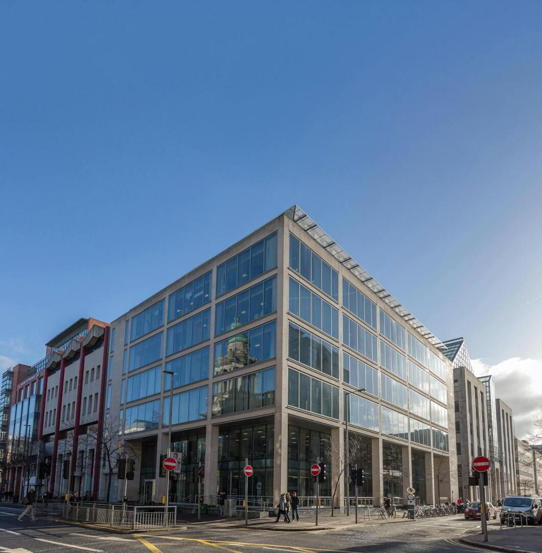 Metro Building, 6 - 9 Donegall Square South 1 of 11