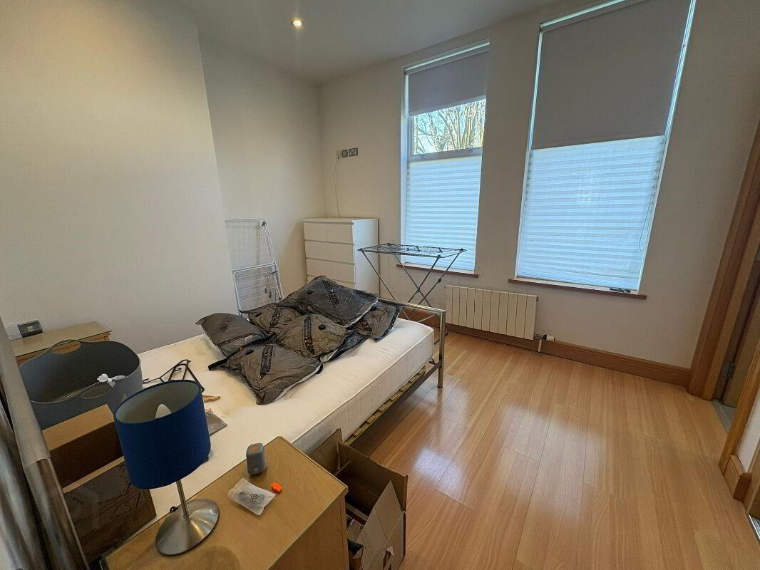 Apartment 3 6 Sans Souci Park 9 of 10