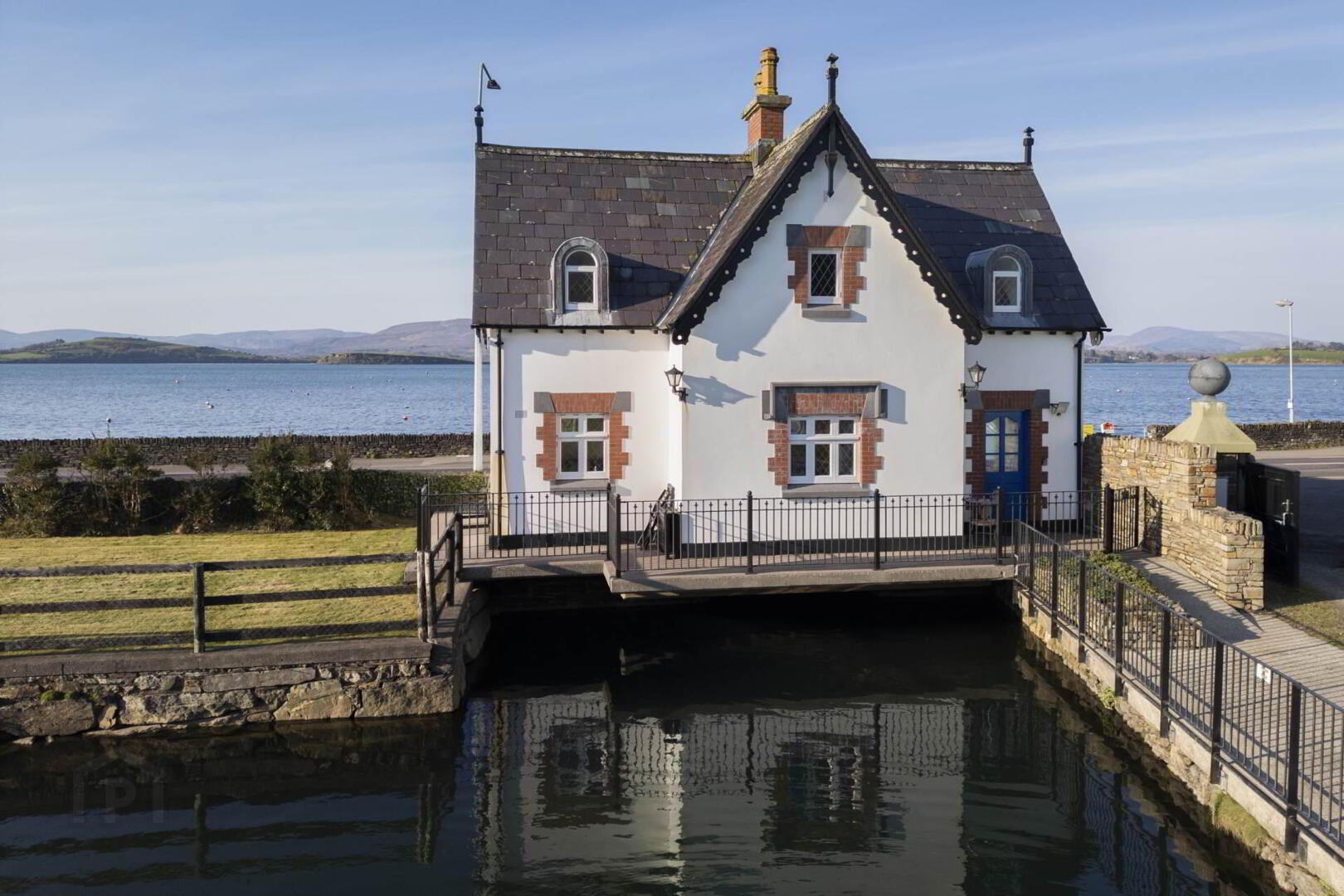 Sea Lodge Cottage 2 of 26