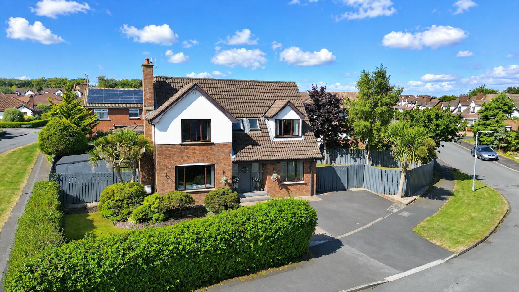 1 Lord Wardens Avenue 1 of 33