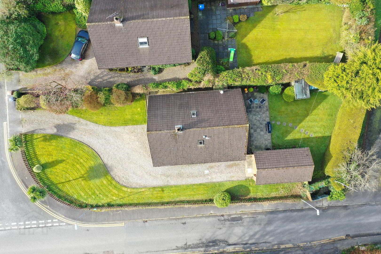 12 Tudor Heights 36 of 37