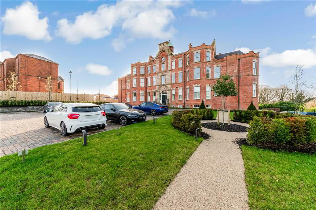 Apt 18 6, Lady Ishbel Boulevard 3 of 49