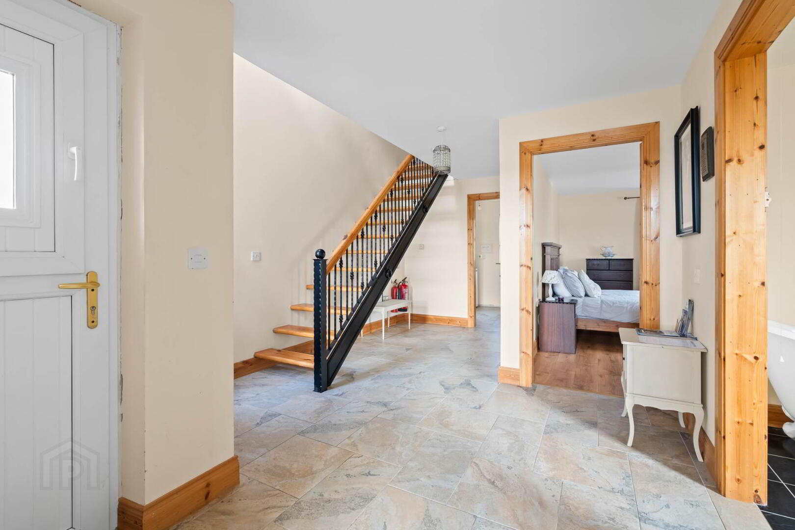 Mulroy Cottage 3 of 32