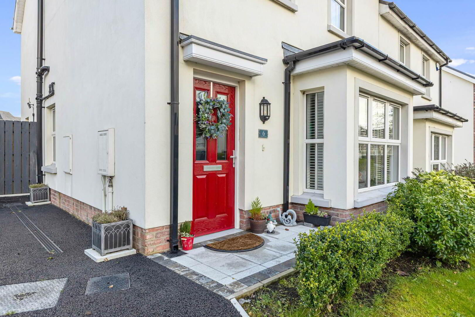 6 Ayrshire Manor 2 of 19