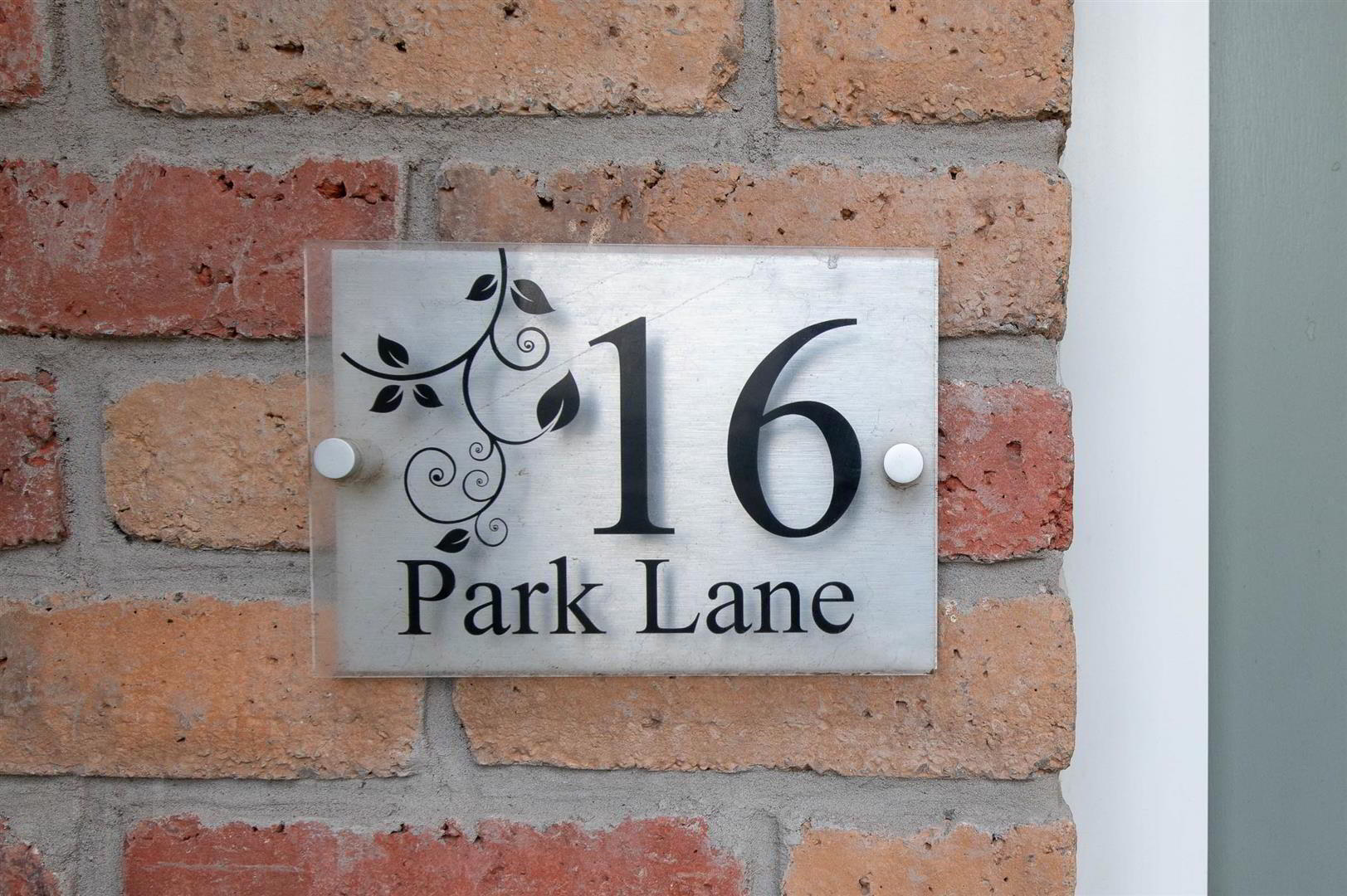 16 Park Lane 2 of 43