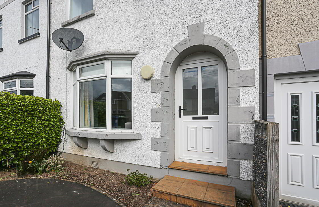 86 Belfast Road 2 of 30