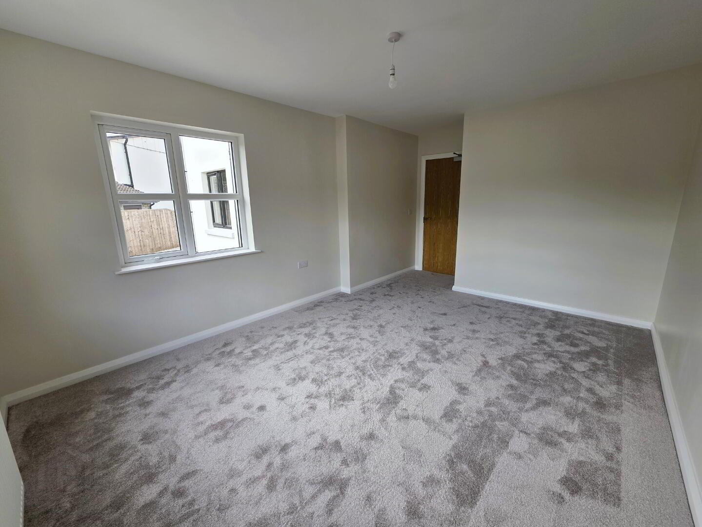 New-Build Apartment, 39 Benson Street 13 of 13