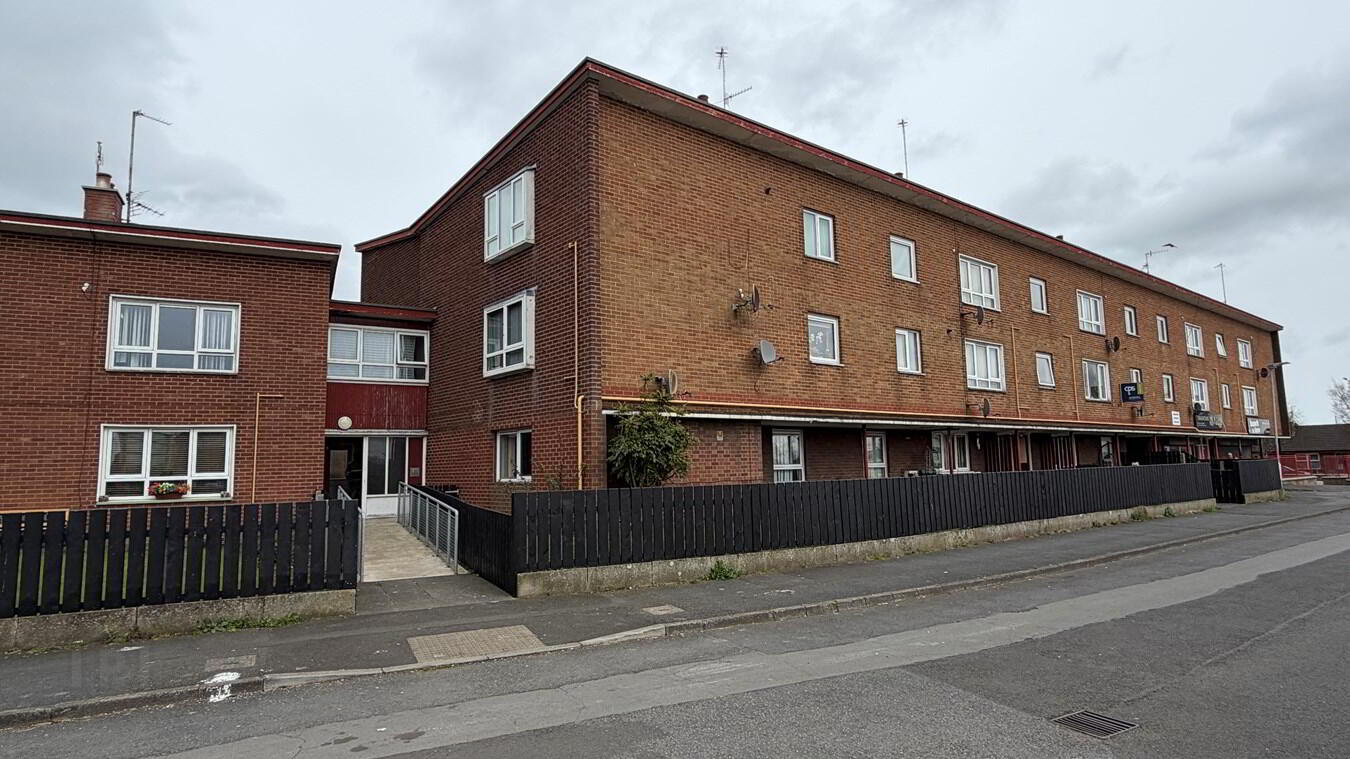 13e Loughgall Road 1 of 15