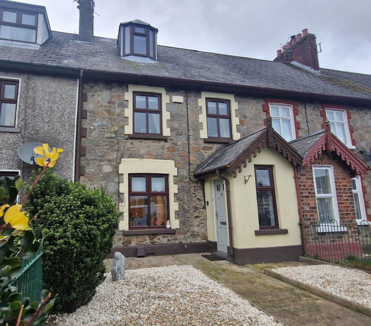 6 Charlemont Square North 2 of 19