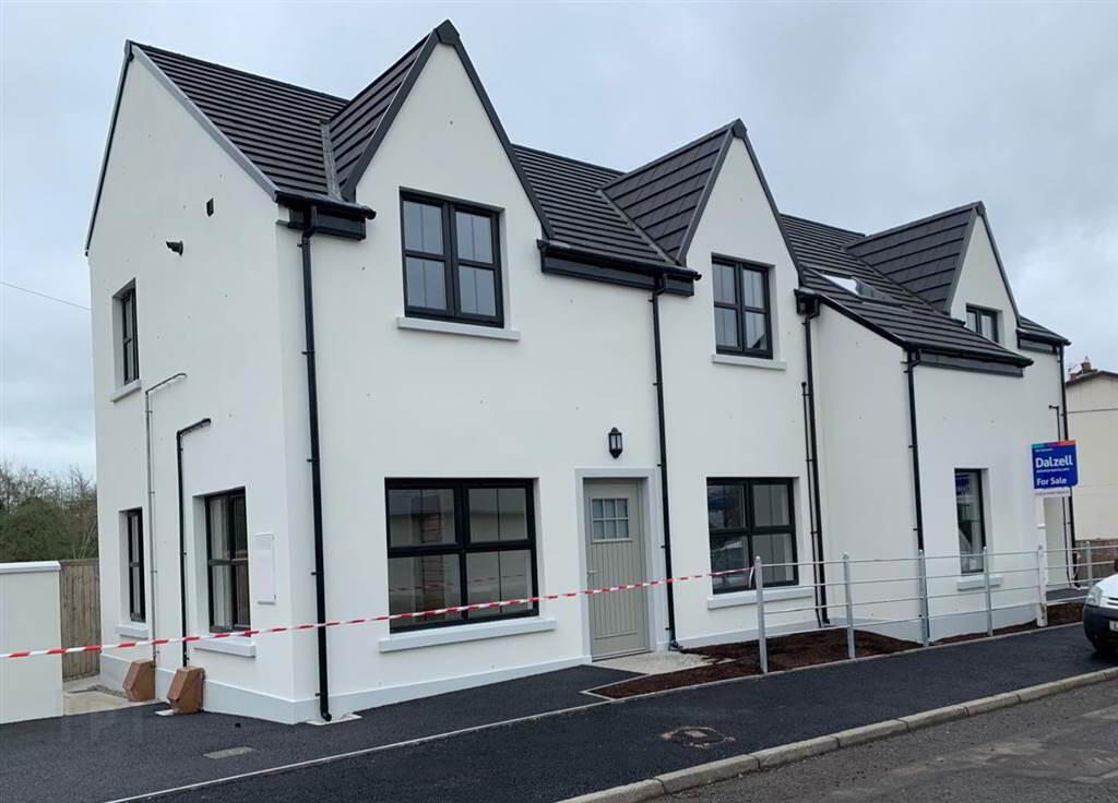 39 Benson Street 1 of 7