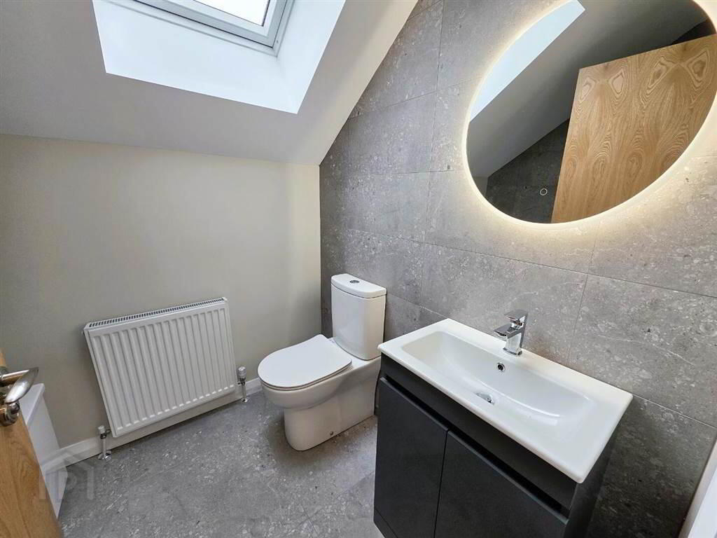 39B Benson Street 10 of 11
