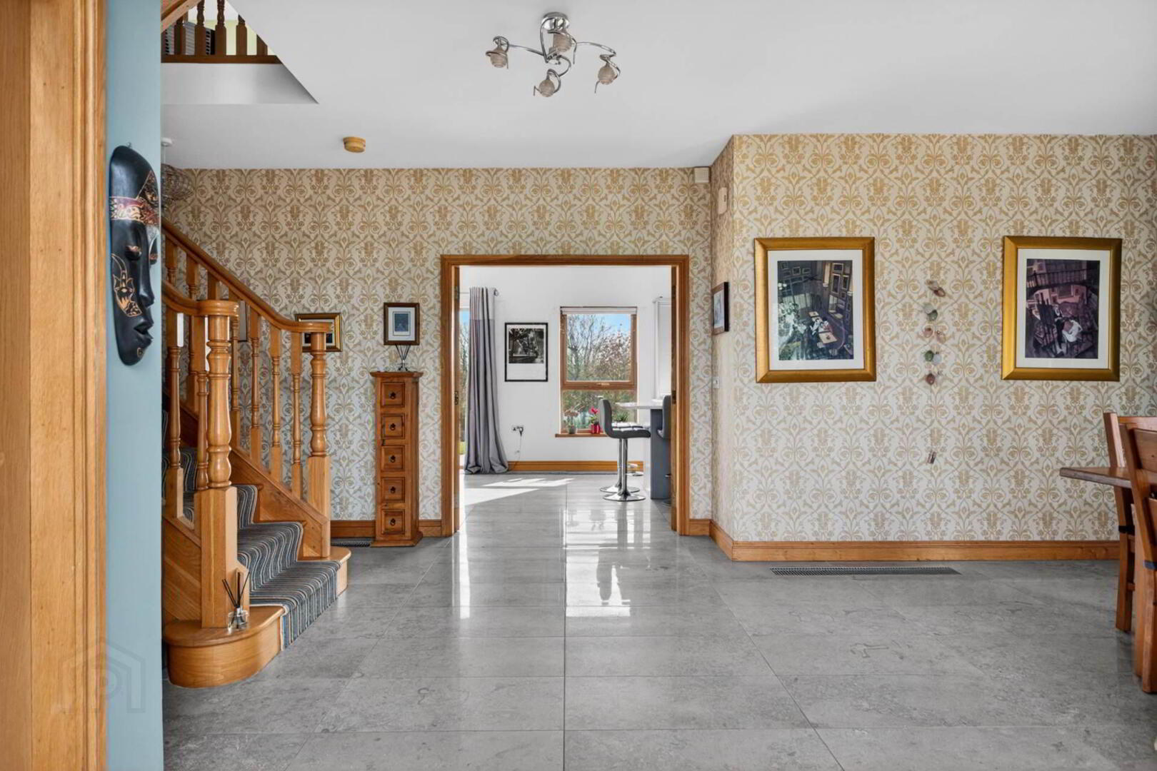 4 Chancery Chase 3 of 27