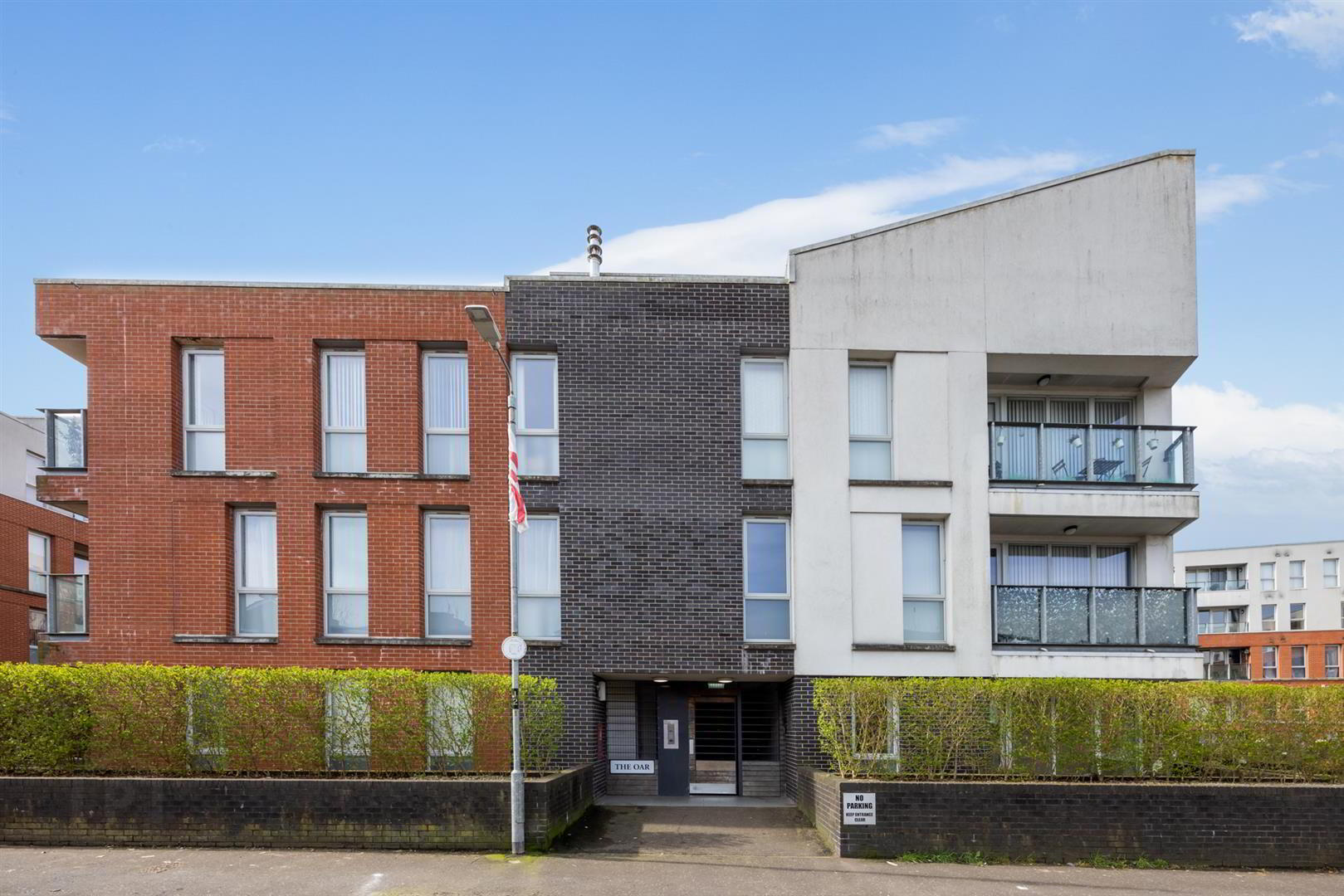 Apt 12 The Oar, 31 Annadale Crescent 2 of 28