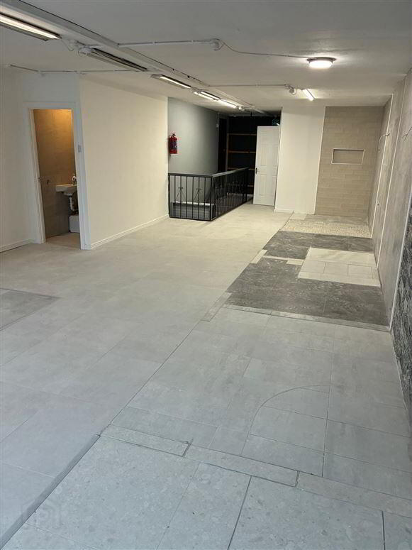 Lower Main Street 5 of 6