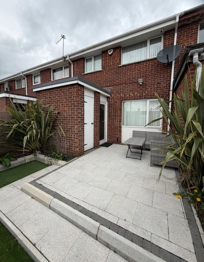 22 Glenville Green 16 of 17