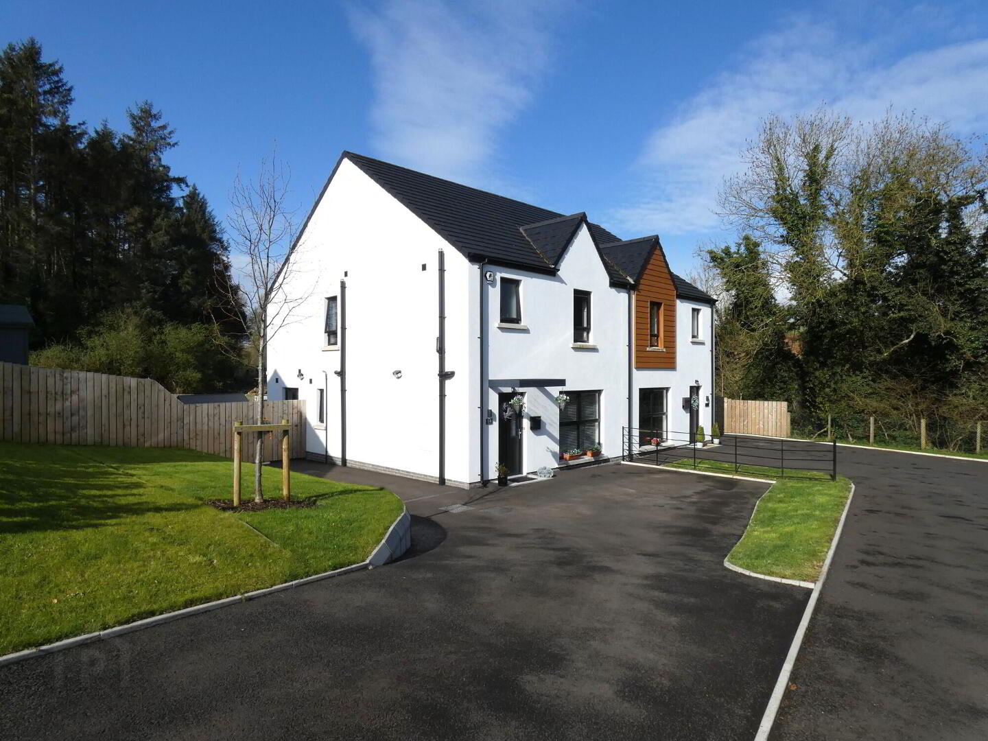 14 Millbrook Gardens 43 of 44