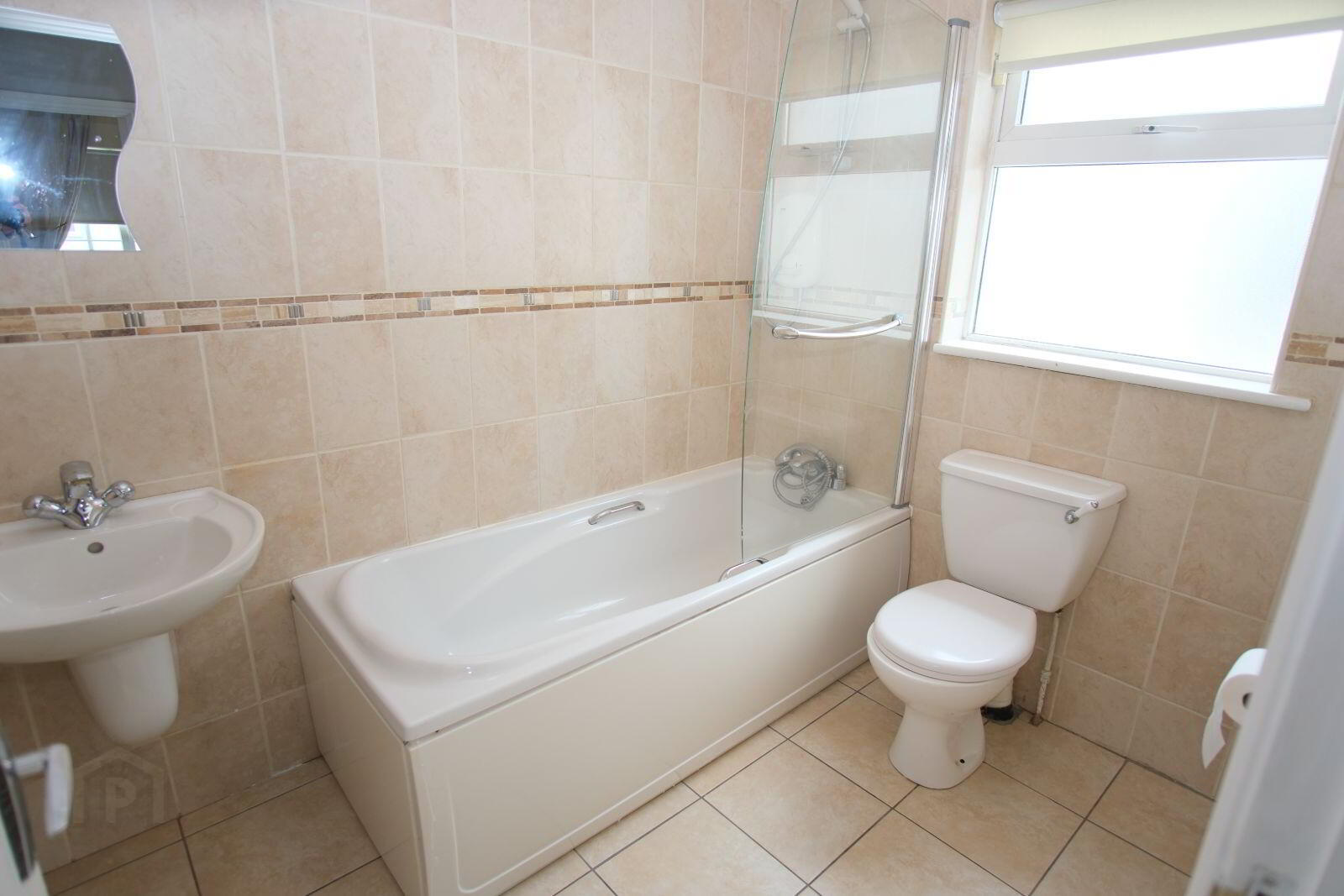 8 Ashvale Court 16 of 17
