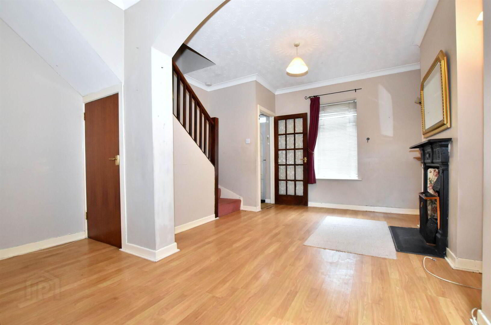15 East Street 3 of 14
