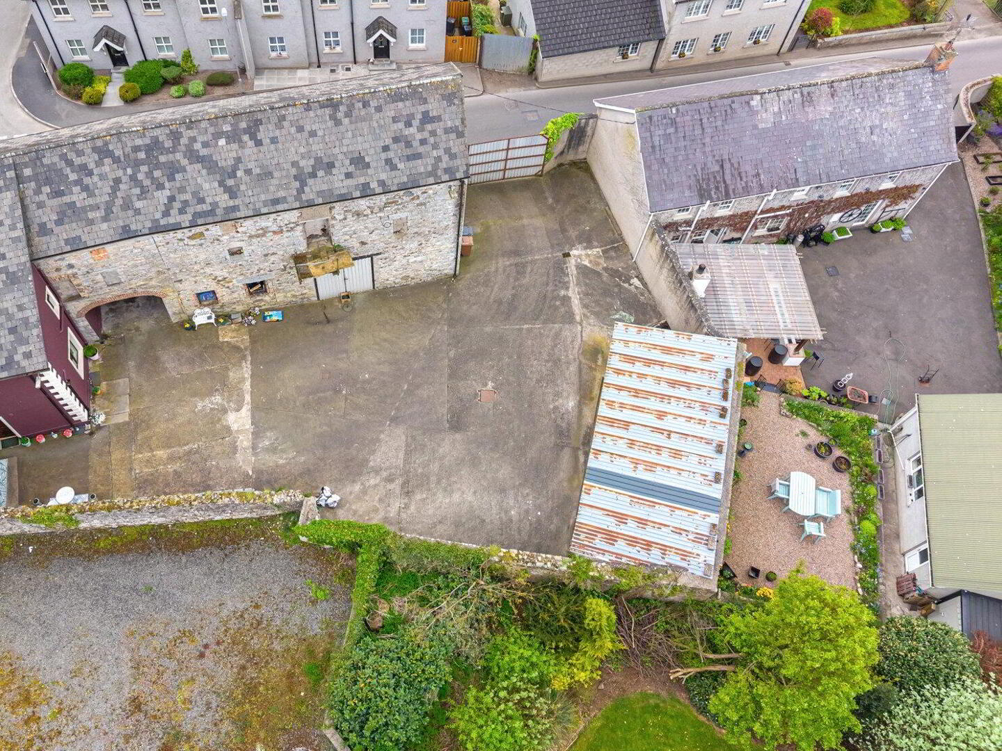 Yard To Rear Of Dwelling, 5 Benburb Street 3 of 6