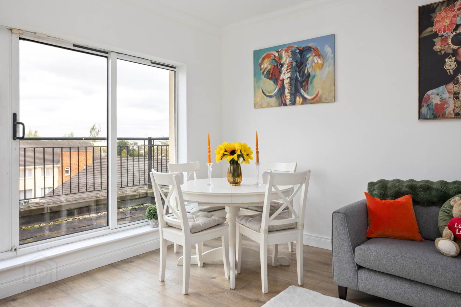 Apt 43, Thornfield Square 3 of 21