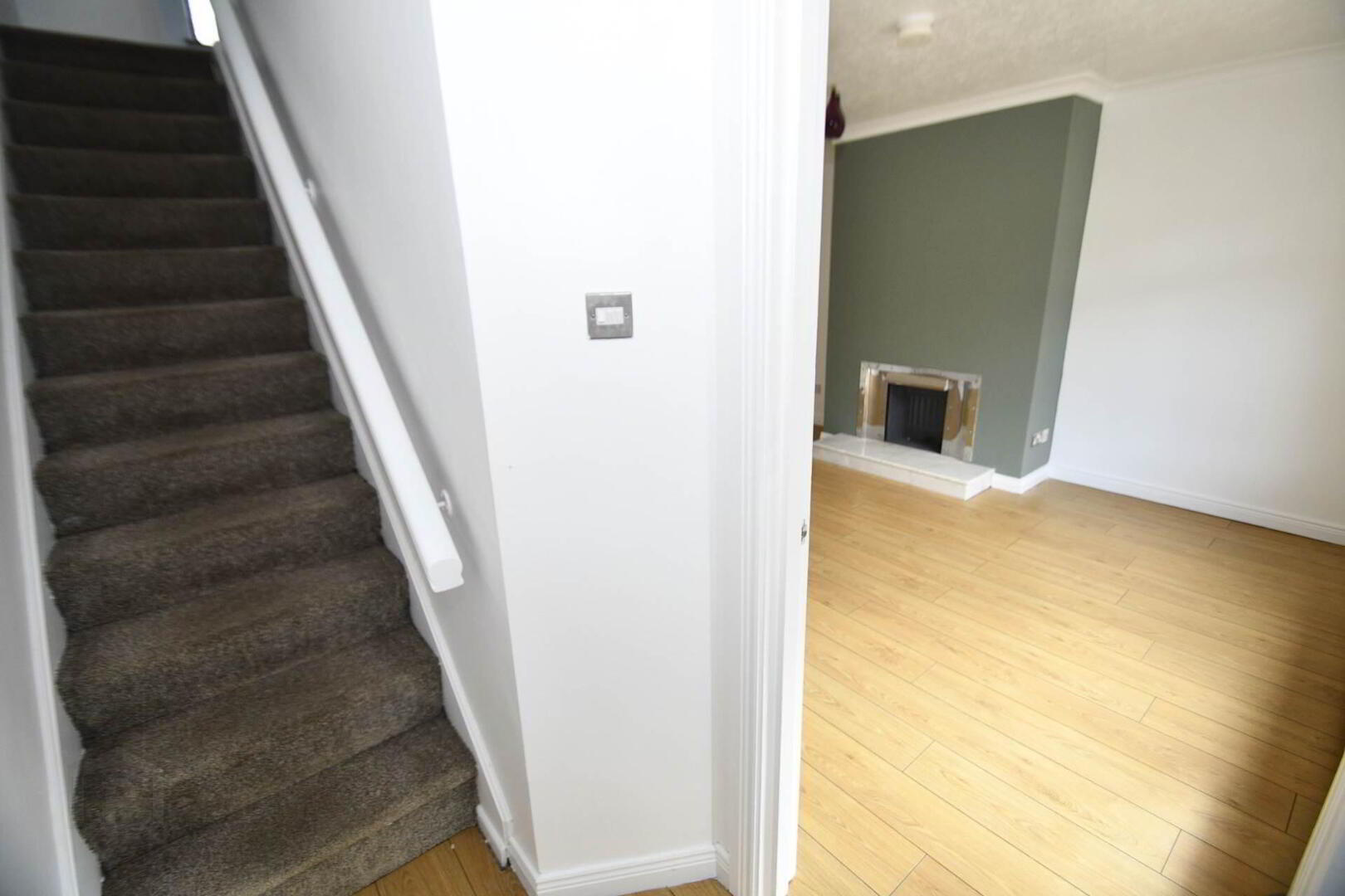 37 Chichester Gardens 3 of 27