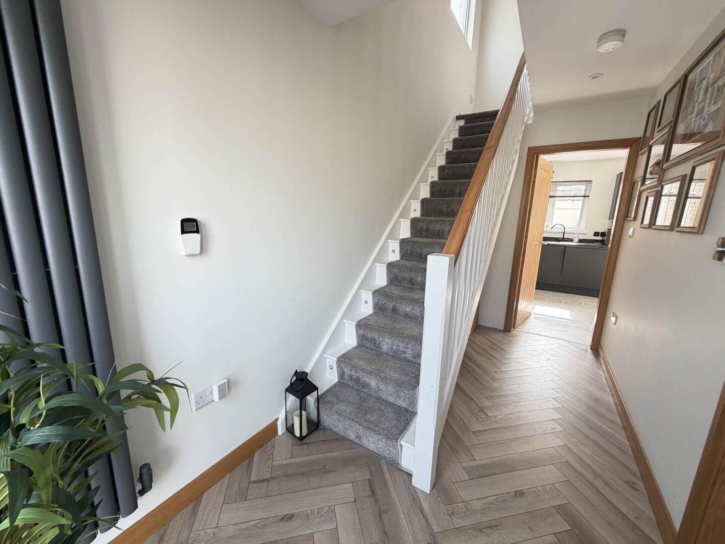6 Greenland Gardens 2 of 14