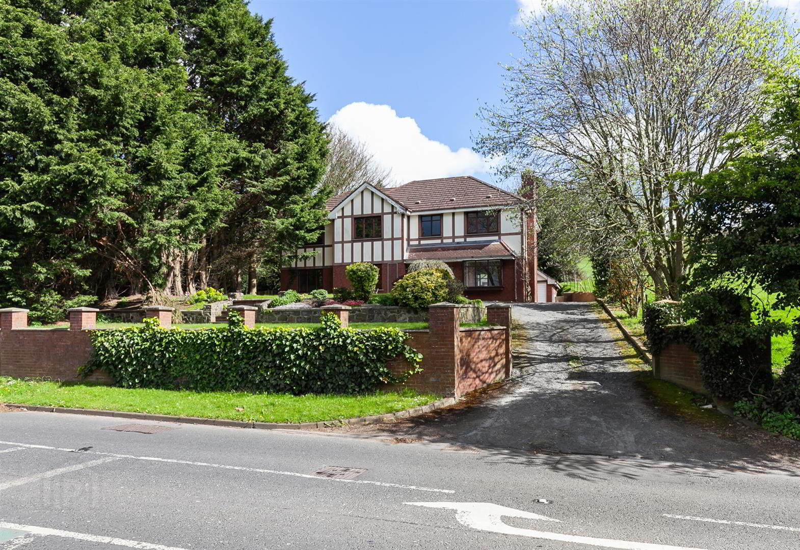 171 Old Holywood Road 3 of 40