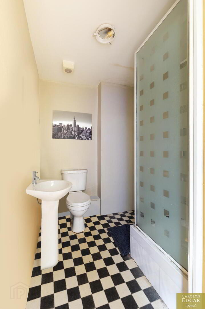 Apartment 10 Annesley Building 36 Old Bakers Court 13 of 14