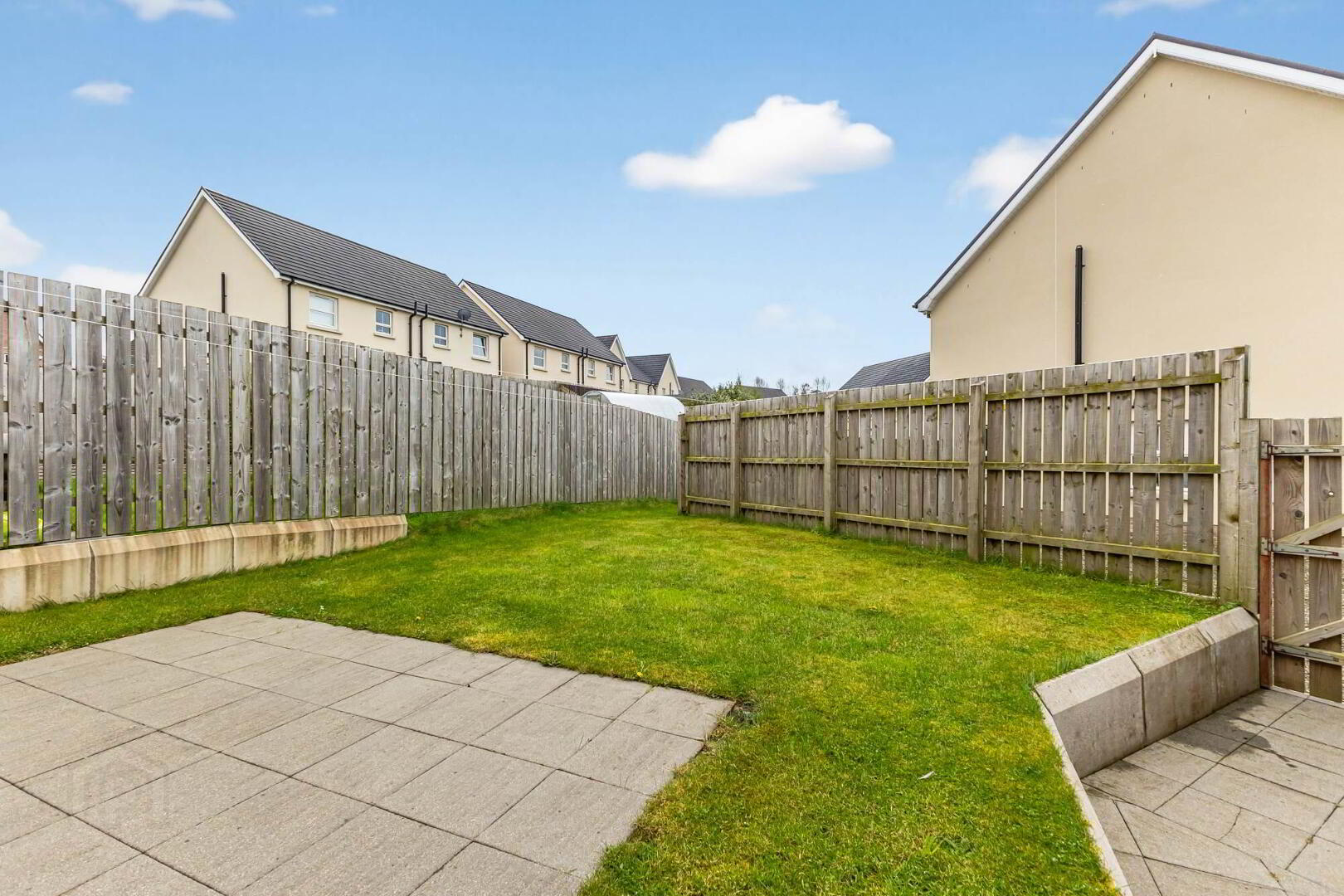 37 Ayrshire Gardens 16 of 17
