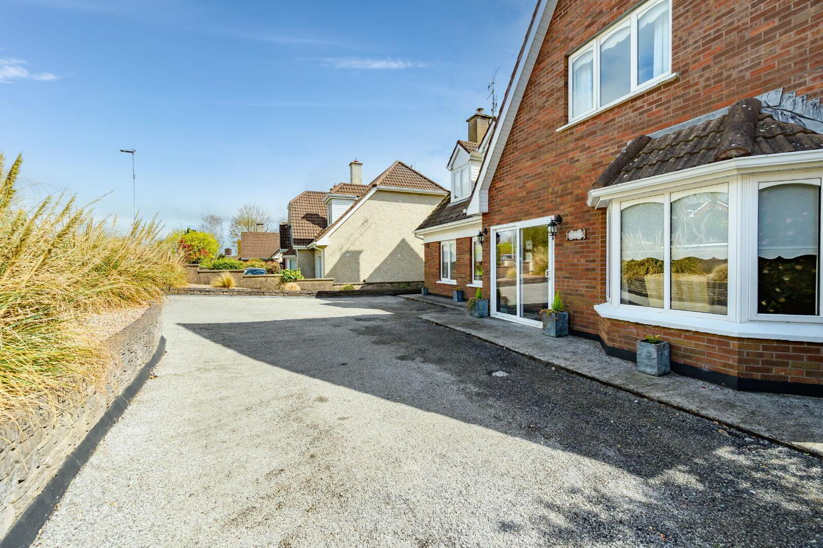 43B Nova Court 32 of 33