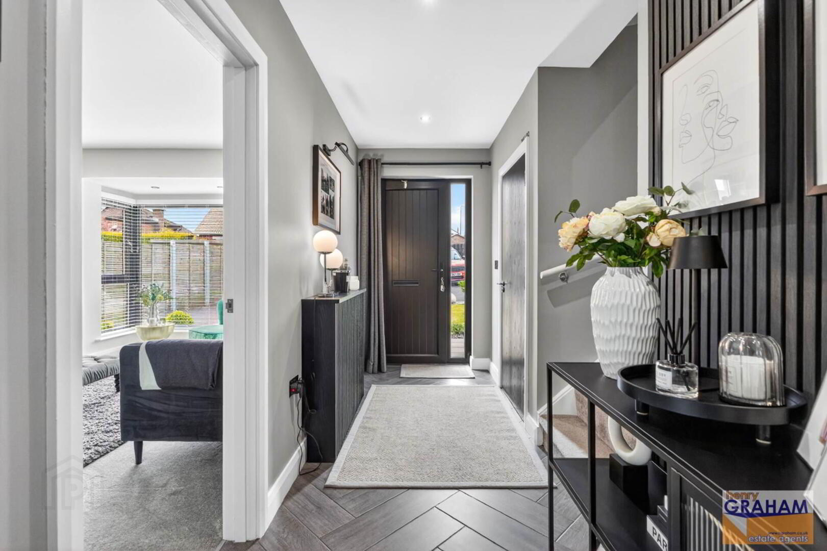 4 Knockbracken Gardens 2 of 27