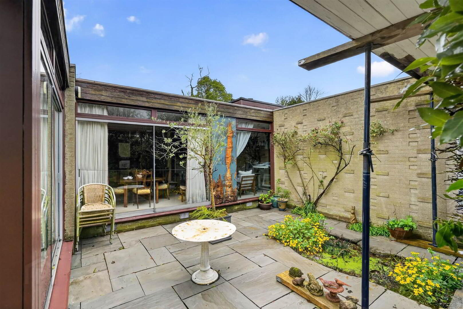 5 Glebe Road East 28 of 29