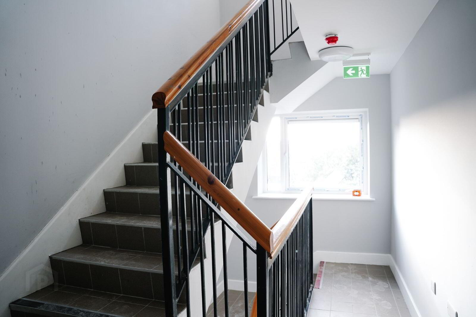 8 Rock Court Apartments 3 of 18