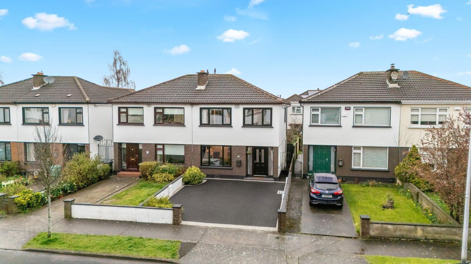 63 Castleknock Way 2 of 34