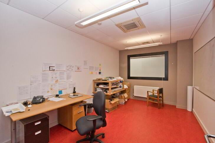 Unit B4 19 Heron Road 8 of 8